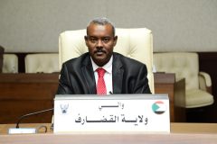 والي القضارف مؤتمر التعليم يخاطب جذور قضايا التعليم واشكالياته