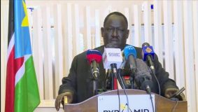 توت قلواك:حكومة الجنوب نفذت ما التزمت به للشعب السوداني