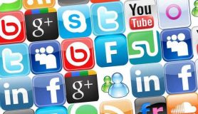 خبراء يحذرون من التعامل مع مواقع التعارف عبر الإنترنت.