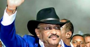 الكاردينال يعود لرئاسة الهلال عبر لجنة التطبيع.