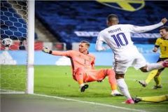 دوري الأمم الأوروبية: مبابي يهدي فرنسا فوزا ثمينا على حساب السويد