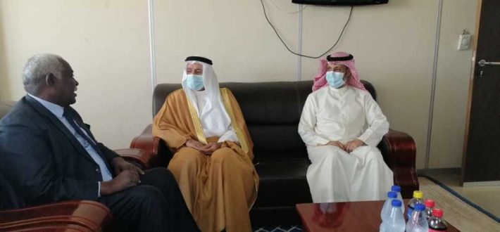 والي سنار يبحث مع سفير الكويت بالخرطوم سبل التعاون