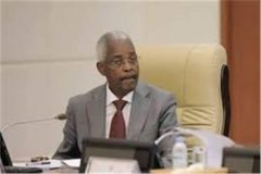 مانيس: ميناء بورتسودان العمود الفقري لاقتصاد البلاد