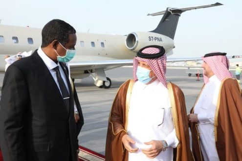 النائب الأول لرئيس مجلس السيادة يصل الدوحة