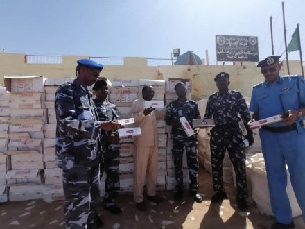 مروى: شعبة مكافحة التهريب تضبط عربة تحمل سجائر مهربة