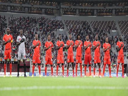 وزير الشباب والرياضة يهنئ المنتخب الوطني بالفوز والتأهل لنهائيات كأس العرب