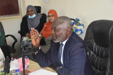 د.جبريل: ديوان الحسابات الركن الأساس للمالية