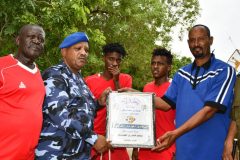 شرطة ولاية النيل الأبيض تكرم الأندية المشاركة في دوري الوسيط