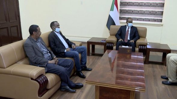 عضو السيادي د.عبدالباقي يلتقي رئيس الجبهة الشعبية المتحدة للتحرير والعدالة