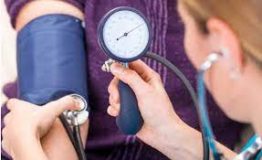 طبيب روسي يكشف سببا غير متوقع لارتفاع مستوى ضغط الدم