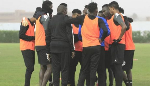 التعادل يحسم مواجهة الهلال أمام البنك الأهلي المصري
