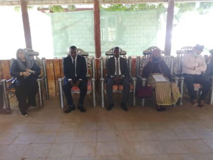 الهادي إدريس يلتقي بعثة اليونيتامس