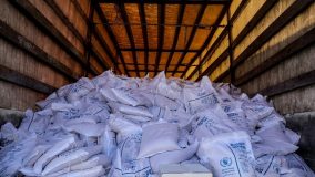 موسكو تدعو واشنطن إلى الوفاء بالتزاماتها بشأن المساعدات الإنسانية لسوريا