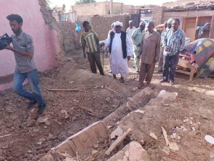 والي نهر النيل يقف على خطورة ظاهرة النز بعطبرة