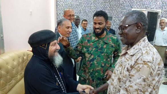 والي الخرطوم ووزير الشئون الدينية والأوقاف يتلقون التهاني بالعيد