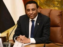 كامل إدريس يبعث برقية تعزية لرئيس وزراء الهند في ضحايا تحطم طائرة الركاب الهندية