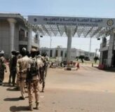 يمرُّ بمرحلة حرجة ويواجه تحديات جسيمة، الإعلام السوداني اختبار مهني..