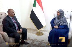 نوارة تطلع على جهود وزارة الطاقة والنفط في استقرار الامداد الكهربائي