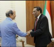 رئيس الوزراء يشيد بمواقف المغرب الداعمة للسودان