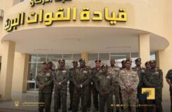  كباشي يتفقد قيادة القوات البرية بمنطقة قري