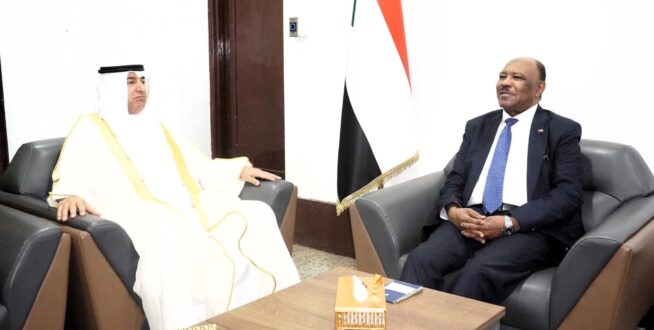 السفير الكويتي يؤكد وقوف بلاده مع مؤسسات الدولة السودانية الشرعية