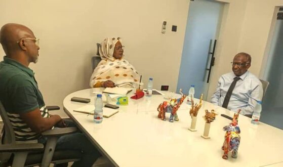 الأمين العام لجهاز الاستثمار تدعو لتمكين المستثمر الوطني للمشاركة في إعادة إعمار ما دمرته الحرب