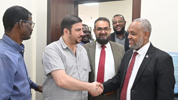 وزير الصحة الاتحادي يقف على جاهزية مستشفى مكة ببورتسودان قبل الافتتاح