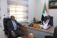وزير العدل يشدد على ضرورة تعديل قانون الصحافة وضبط المهنة