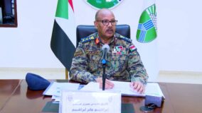 اجتماع اللجنة العليا لتهيئة بيئة الخرطوم يشيد بزيادة معدلات تشغيل المشاريع الخدمية