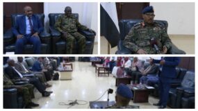 إبراهيم جابر يستقبل الوفد الصحفي الزائر للخرطوم