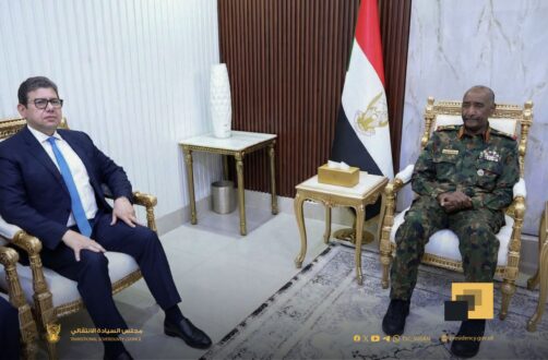 البرهان  يلتقي رئيس جهاز المخابرات العامة المصرى
