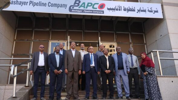 وزيرالطاقة يتفقد مقر شركة بابكو للبترول ببرج بترودار بالخرطوم 