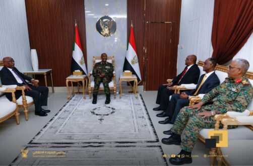 البرهان يؤكد حرص السودان على تنمية وترقية العلاقات مع نيجيريا