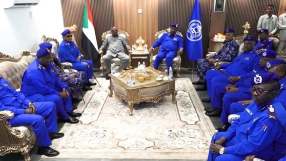 المدير العام لقوات الشرطة يشهد تدشين العمل بالادارة العامة لطيران الشرطة من مقرها الرئيس بالخرطوم