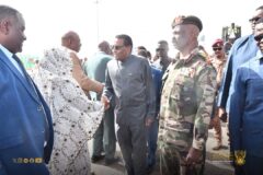 رئيس الوزراء يصل إلى الولاية الشمالية