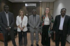 وكيل المالية يطلع بعثة برنامج الأمم المتحدة الإنمائي على جهود اصلاح المالية العامة 