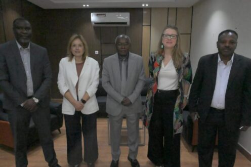 وكيل المالية يطلع بعثة برنامج الأمم المتحدة الإنمائي على جهود اصلاح المالية العامة 