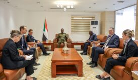 كباشي يلتقي الوفد السويسري