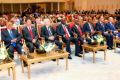 عقار يشارك في مراسم تنصيب رئيس جمهورية جيبوتي