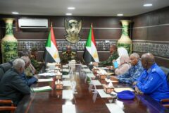 برئاسة البرهان.. مجلس الأمن والدفاع يطمئن على الأوضاع الأمنية بالبلاد