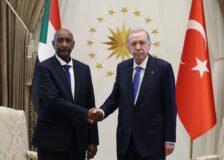 البرهان وأردوغان يبحثان سبل تعزيز التعاون المشترك بين البلدين